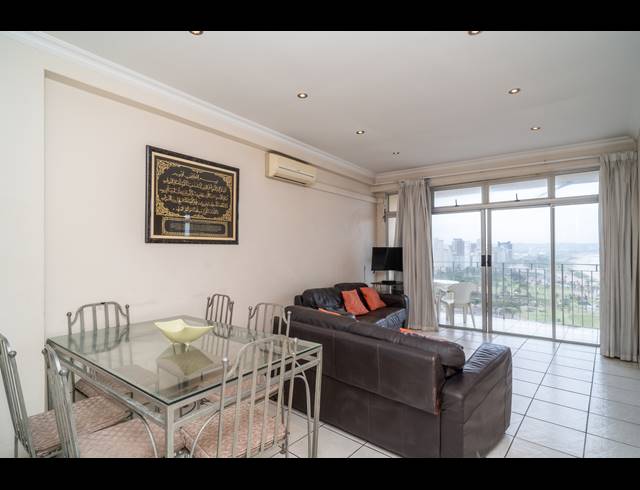 2 BEDROOM APARTMENT FOR SALE IN NORTH BEACH